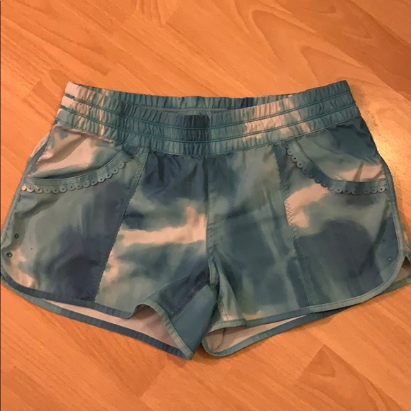 lululemon athletica Pants - Lululemon shorts